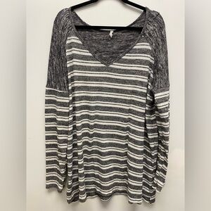4 for $25 🍒 Pinkblush Charcoal and White Striped Ribbed Long Sleeve Top Size 3x